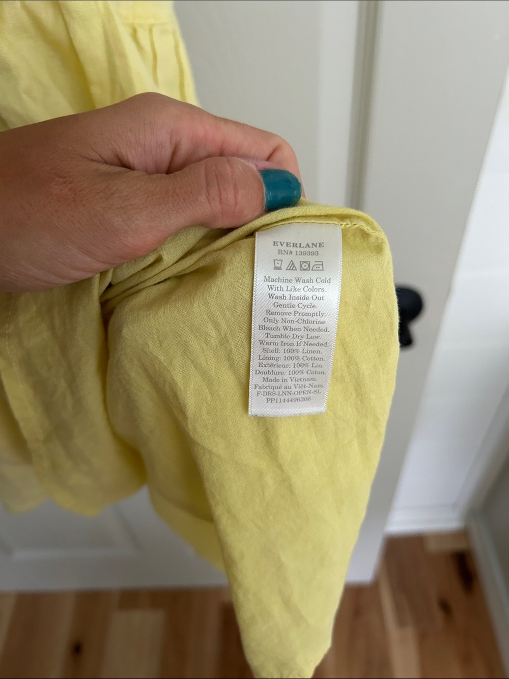 Everlane Pale Yellow Linen Dress size 4 - Picture 4 of 6
